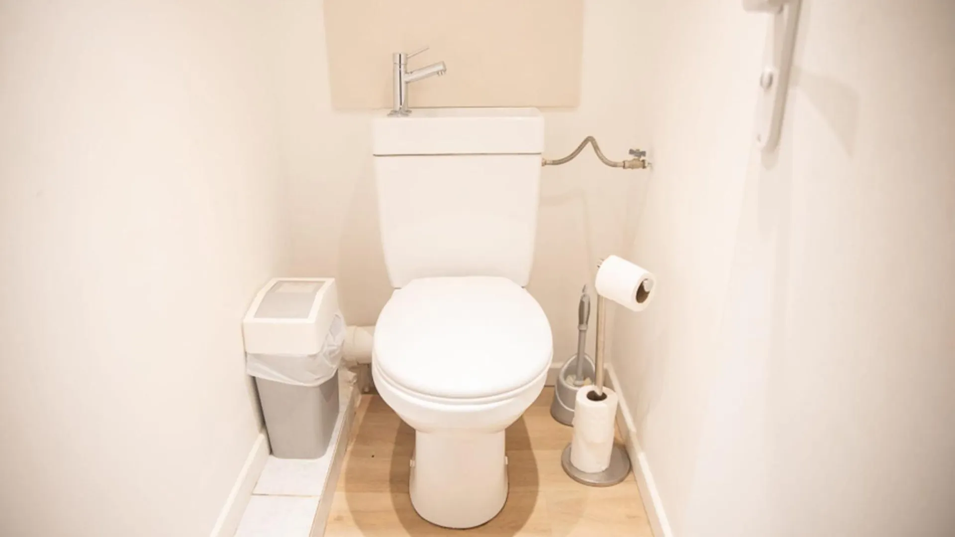 Apartman Comfortable 49 M In The Heart Of *