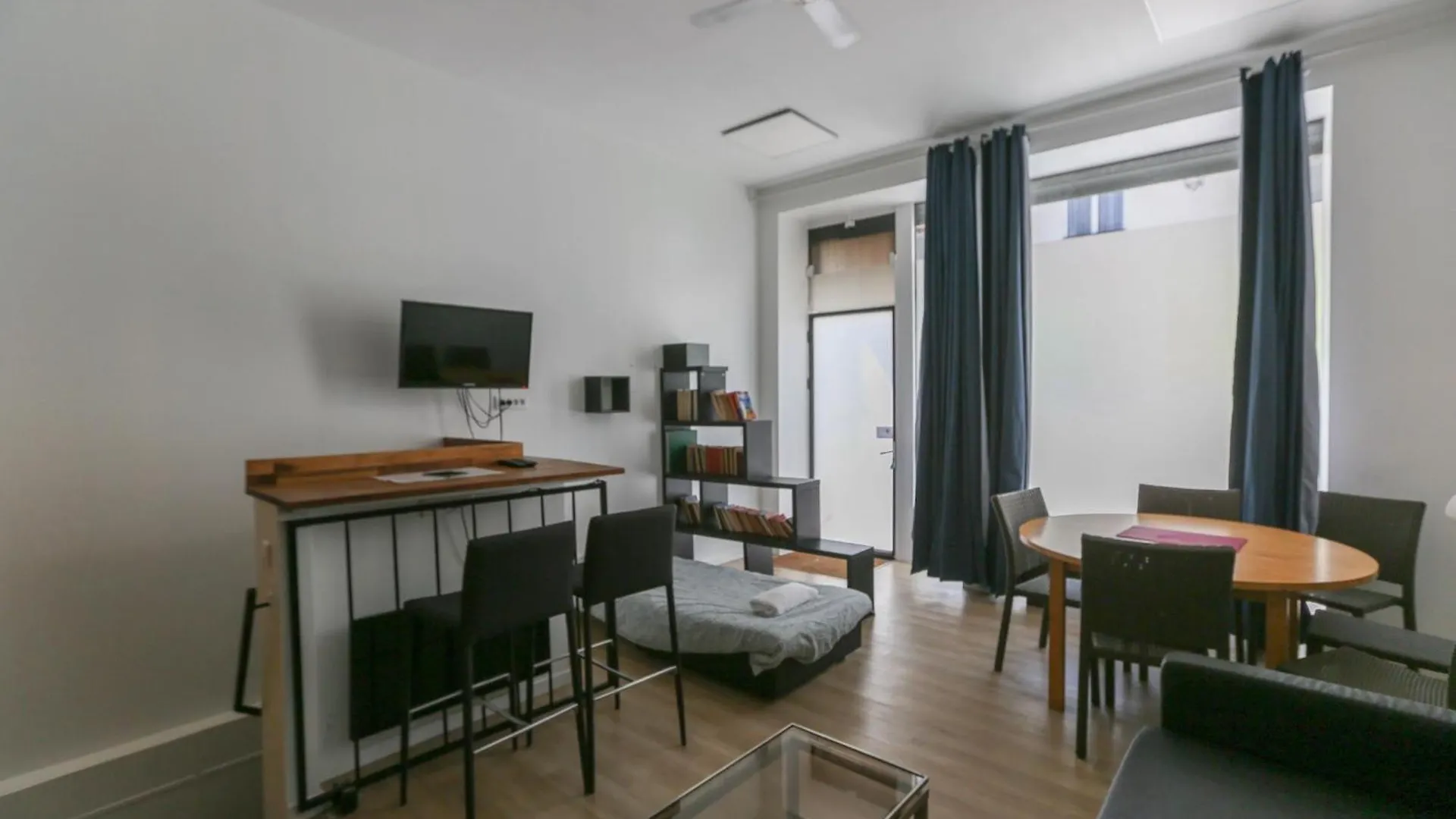 Apartment Comfortable 49 M In The Heart Of
